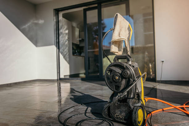 Best Oil Spill Cleanup  in Amherst, OH